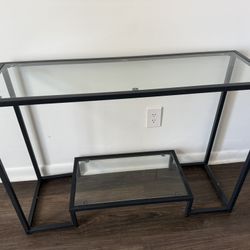 Glass table 