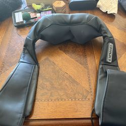 Mechanical Shoulder And Back Massager 