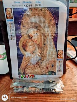 Mary holding young Jesus Diamond painting complete kit