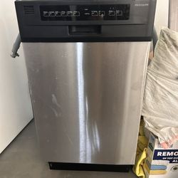 Frigidaire Dish Washer Machine
