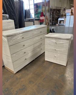 Set Dresser