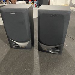Sony SS-D560 3-Way Bookshelf Speakers (Pair) – 8Ω – Clean Sound