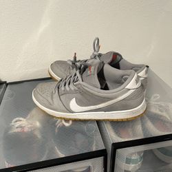Nike SB Dunk Grey Gum Size 13