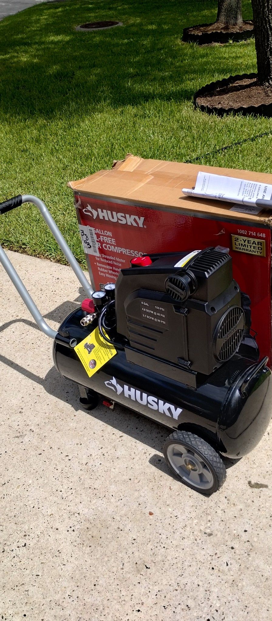 Brand New HUSKY 8 Gal. 150 PSI Portable Electric Oil-Free Horizontal Hotdog Air Compressor with Rubber Wheels and 1-Quick Coupler