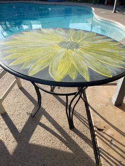 Shabby wood table / iron legs - 42 inches wide/. 30 inches high- no chairs  with round topglass for table