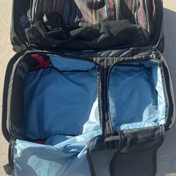 Dakine luggage set (3 pc) for Sale in Lake View Terrace, CA  display picture 1
