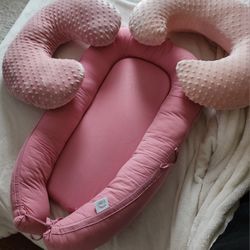 Baby Nursing Pillow & Lounger