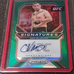 UFC Cain Velasquez Auto Signature 2021 Panini Prizm Card Green Refractor Mint