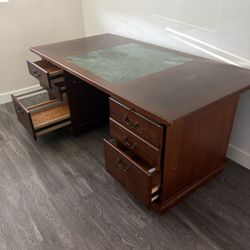 Cherry Wood Executive Desk 