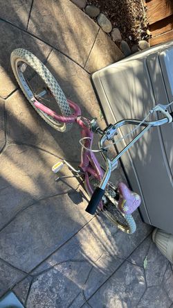 Girls pink Trek Mystic