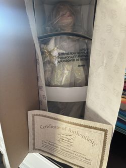 Vintage 90’s | Heritage Signature Collection Porcelain Doll