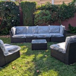 7pc Patio Furniture Set. 
