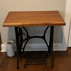 Singer Sewing Machine Table