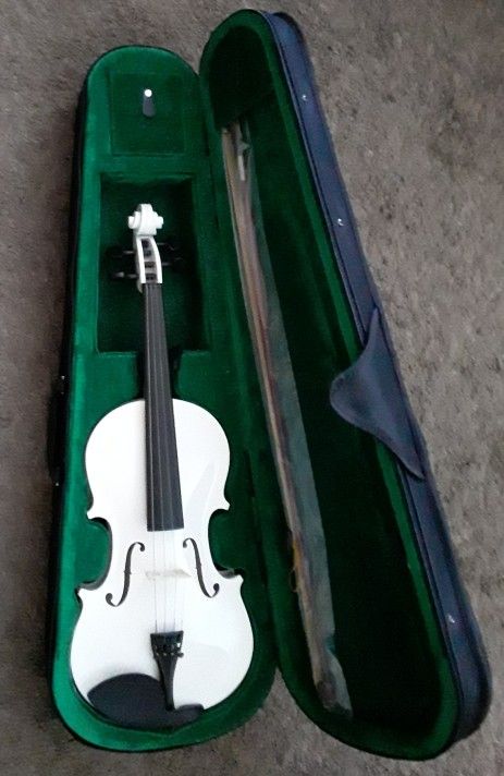 Brand New Maple Wood Violin With An Elegant White Finish