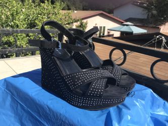New Torrid Bedazzled Wedges Size 11