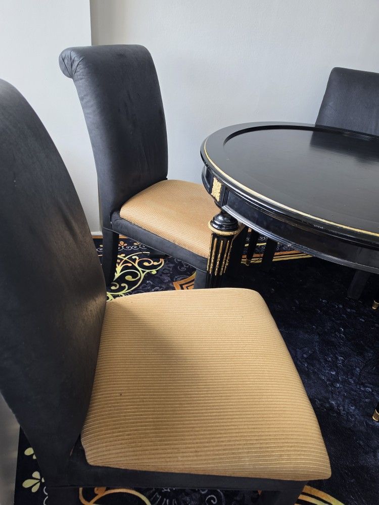 Round Black Table