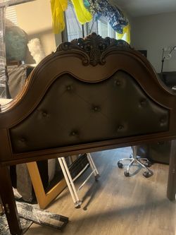 Queen bed for sale