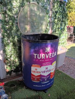 Mobile Commercial Ice Barrel Beverage Cooler – Great for Events / Backyard Parties