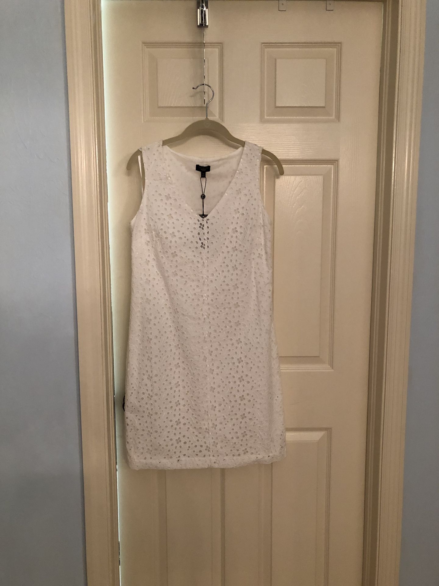 NWT TALBOTS EYELET DRESS SIZE 4P