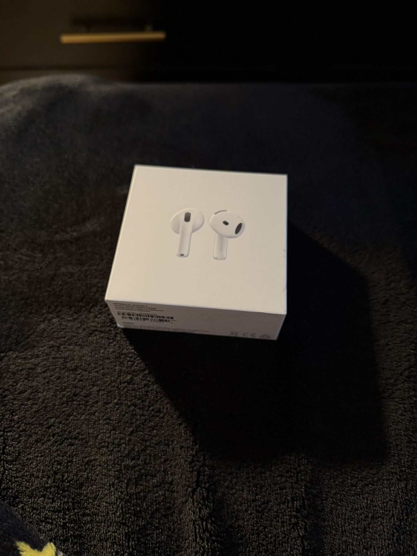 Airpods 4