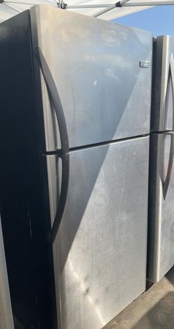 Frigidaire Top Mount Stainless Steel Fridge
