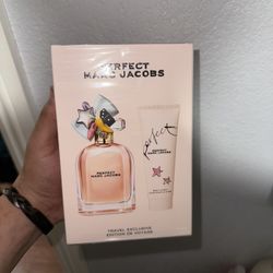 Marc Jacob’s Perfect 2pc Gift Set 