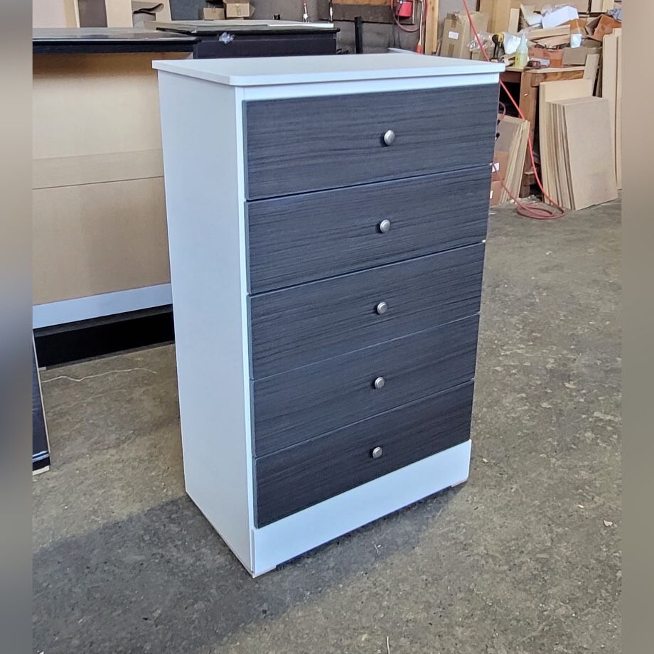 5 Drawer Dresser