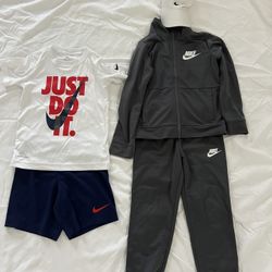 Nike Boys Size 5