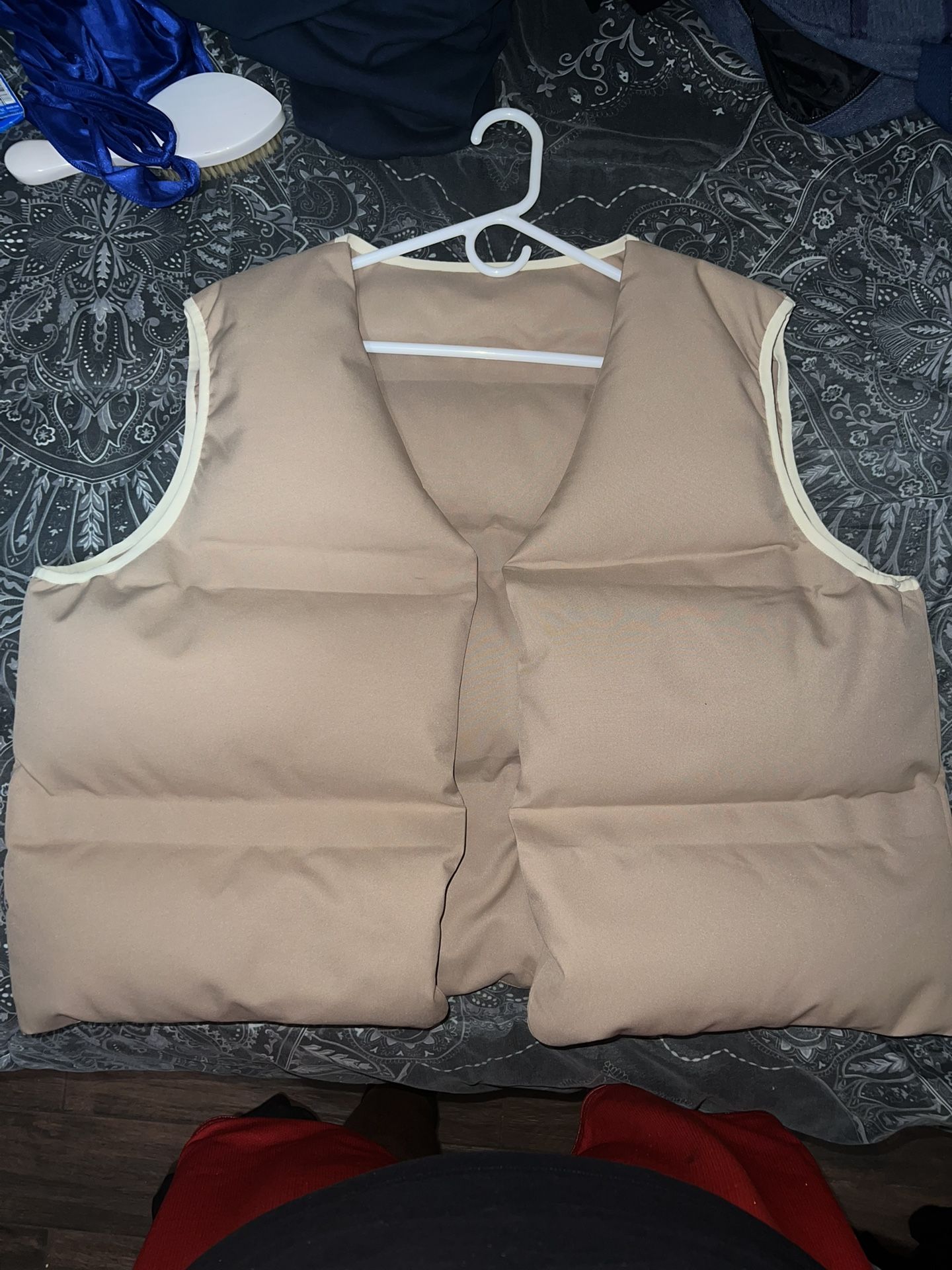 Yeezy Puffer Vest Beige XL