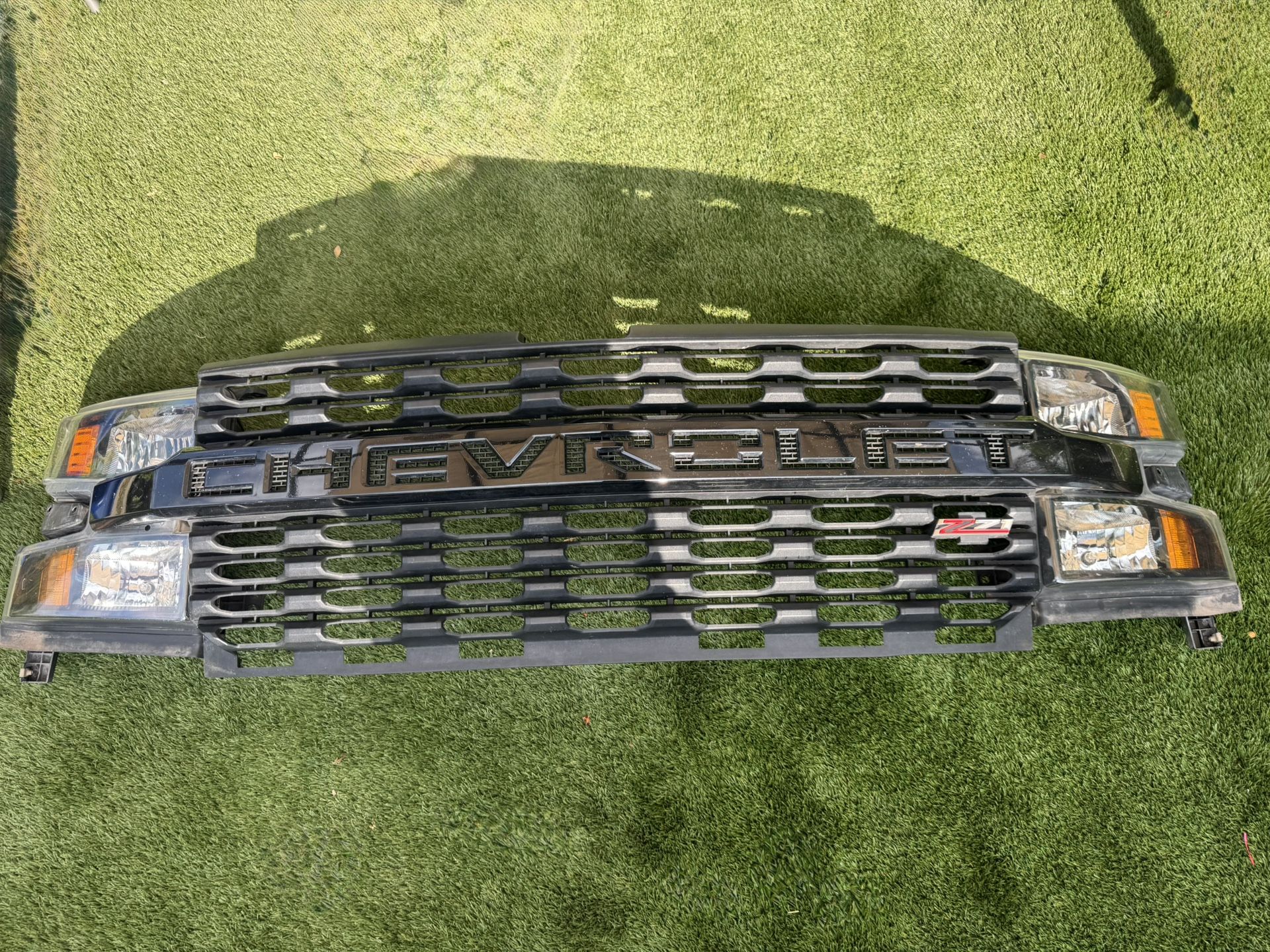 ODM Chevy Silverado Custom Grill Headlights