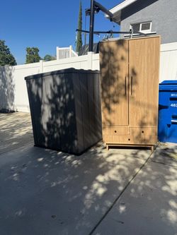 Free Small wardrobe