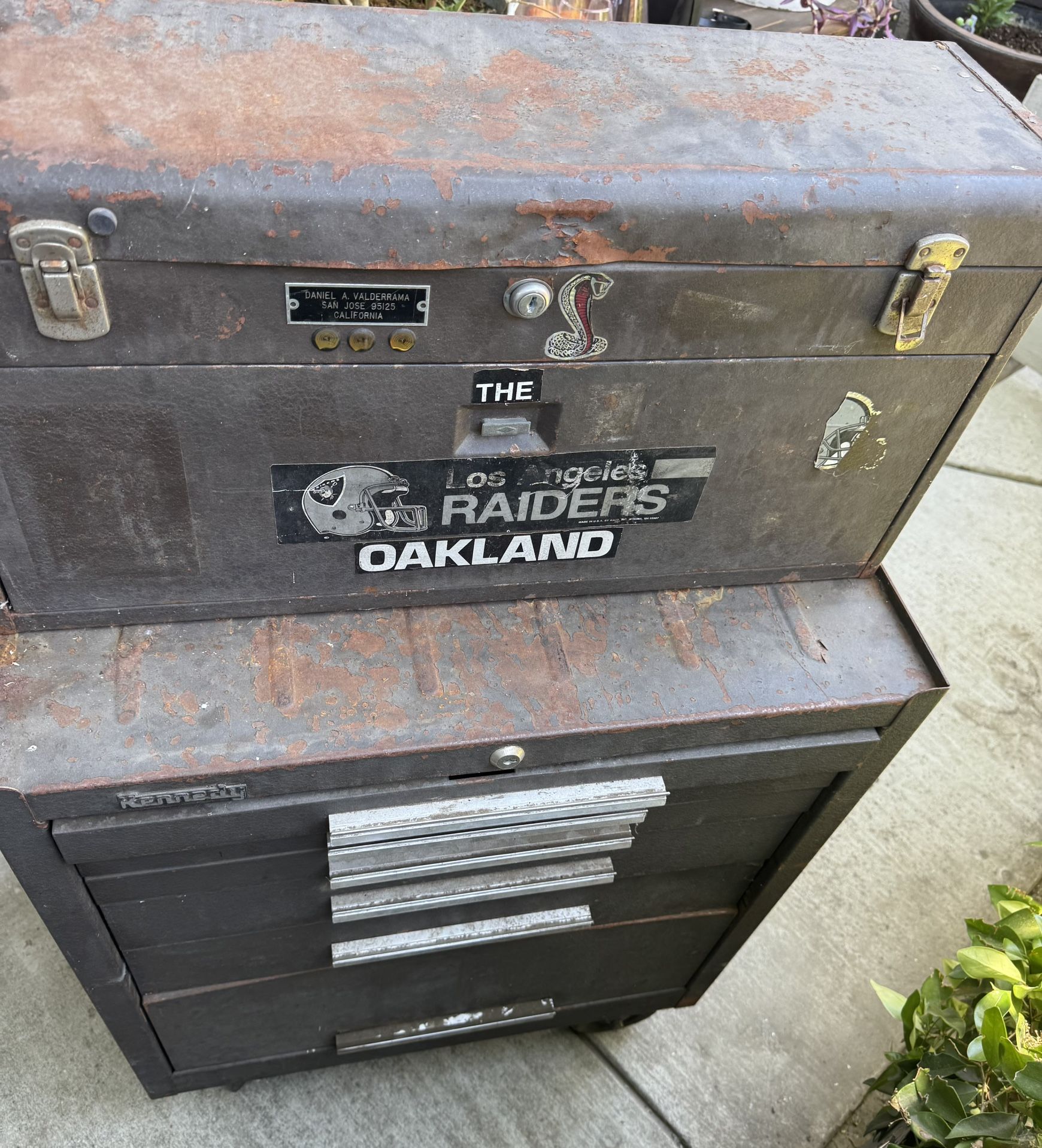 Kennedy Roll Away Tool Chest Box