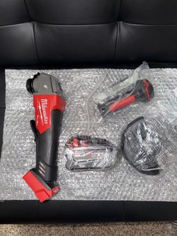 Milwaukee M18 FUEL Angle Grinder with Battery