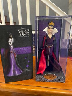 NIB - Evil Queen Disney Designer Doll