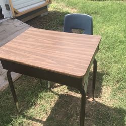 Student Desk With Chair 