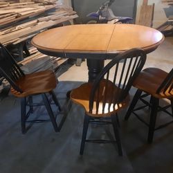 Pedestal Kitchen Table With Chairs