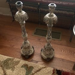 Candle sticks