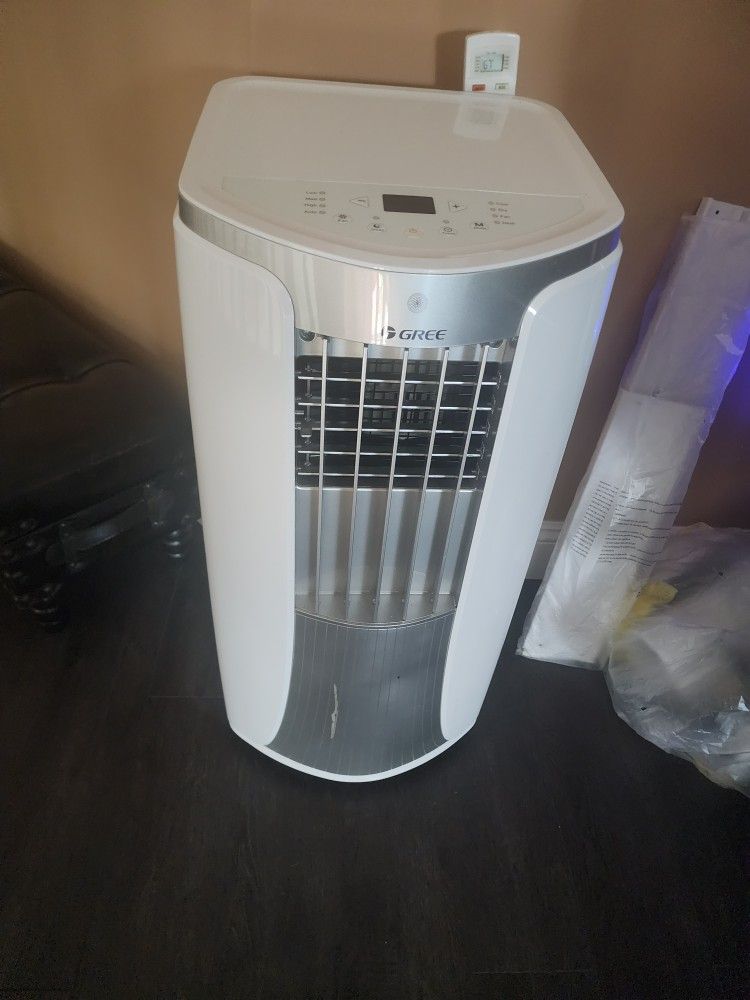 GREE - 6,000 BTU Portable Air Conditioner