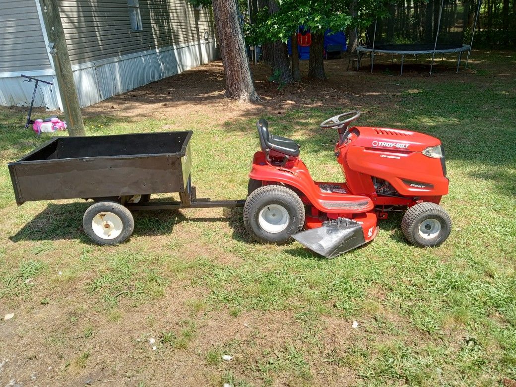 Troy Bilt Pony W/ Dump Trailer