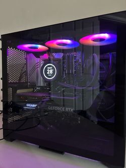 High-End RTX 4070 Super Eagle OC 12GB / Intel i9-12900K / 32GB DDR5 Gaming PC