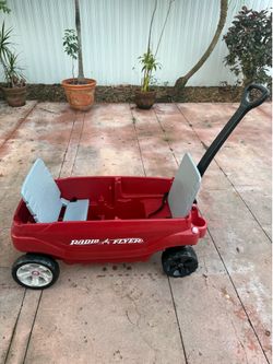 Radio flyer wagon (no canopy