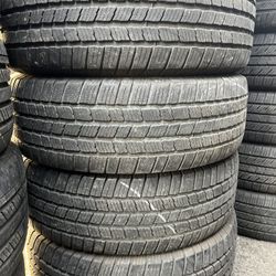 Vendo 255/65/R17 Michelin Las 4 Llantas Por $175 🚗