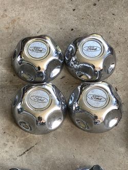 Ford Center Wheel Caps