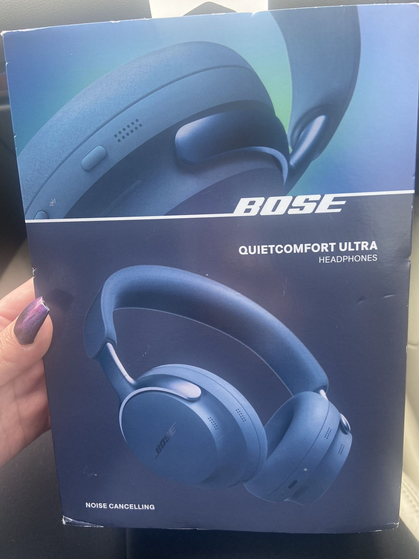 Bose -quiet comfort ultra headphones (Blue) 300$ or best offer!