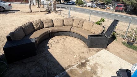 5-piece furniture set