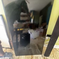 50” SONY smart TV and speakers