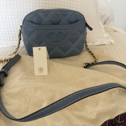 Tory Burch Blue Leather Camera Bag W/ Wild Stitches Gold Hardware NWT