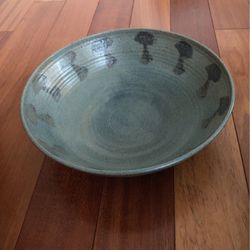 Beautiful Art Pottery Bowl Signed Gerding