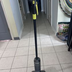 Shark Cordless VacMop
