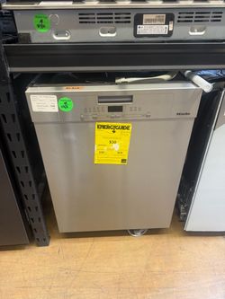 Miele Stainless Steel Built-In Dishwasher